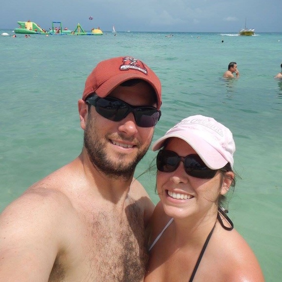 Like this listing to bookmark my closet! - Picture 8 of 8